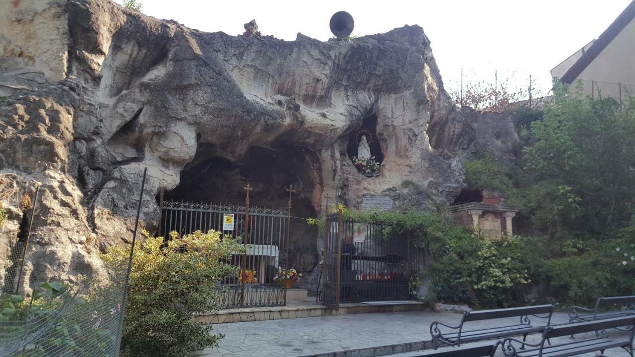 Location Turistic Monolocale Nel Parco Del Santuario Διαμέρισμα Άστι Εξωτερικό φωτογραφία